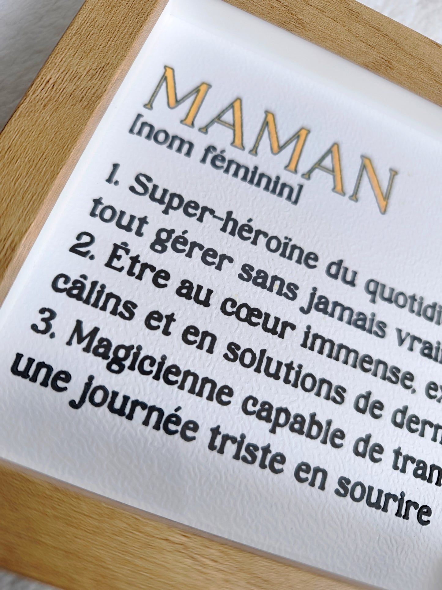 Cadre “Maman” – Définition pleine d’amour 🌸